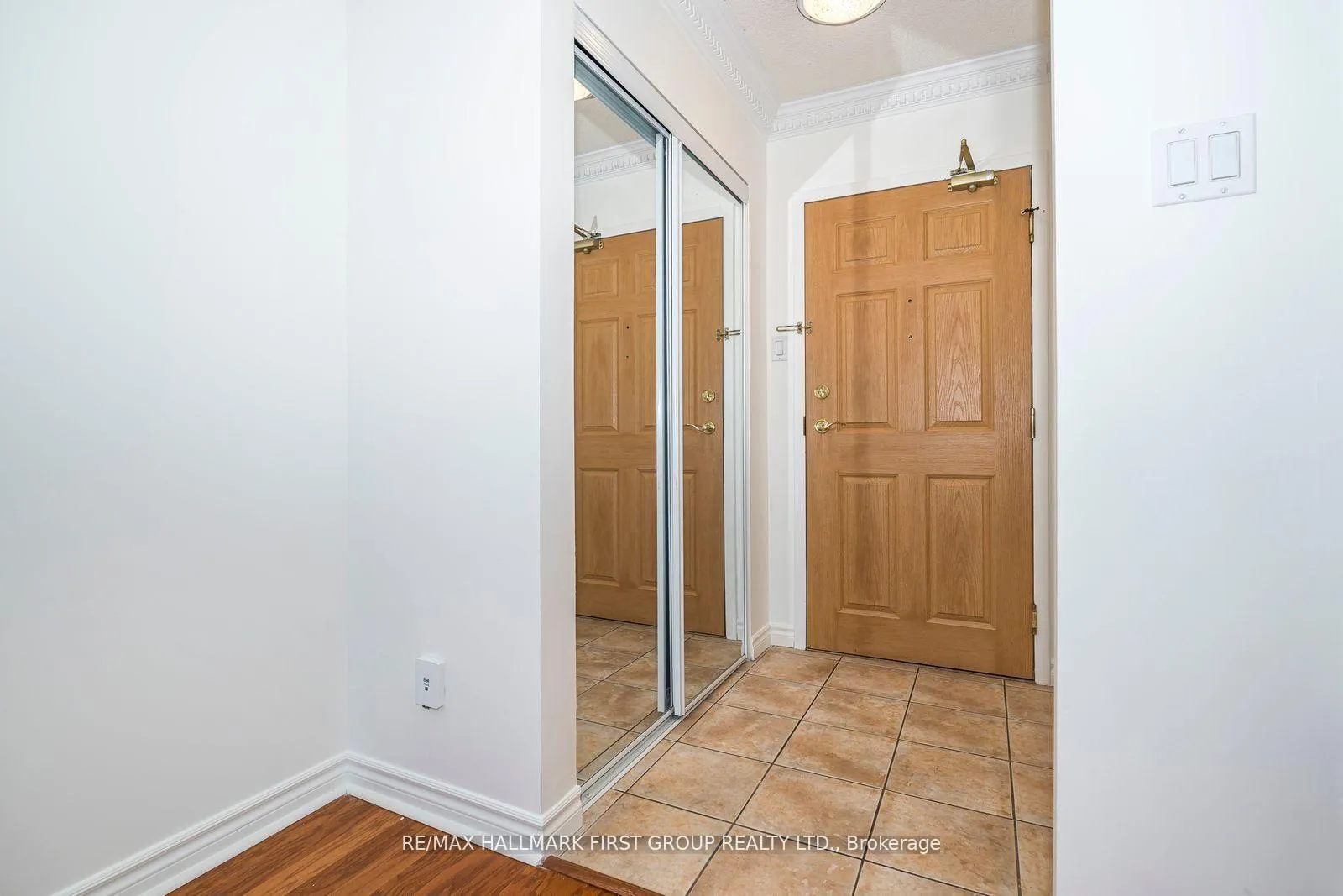 Photo 6 of Unit 305, 2 Westney Road N, Ajax, Central West — HOMEH