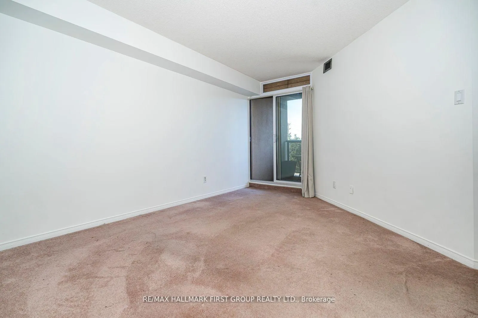 Photo 16 of Unit 305, 2 Westney Road N, Ajax, Central West — HOMEH