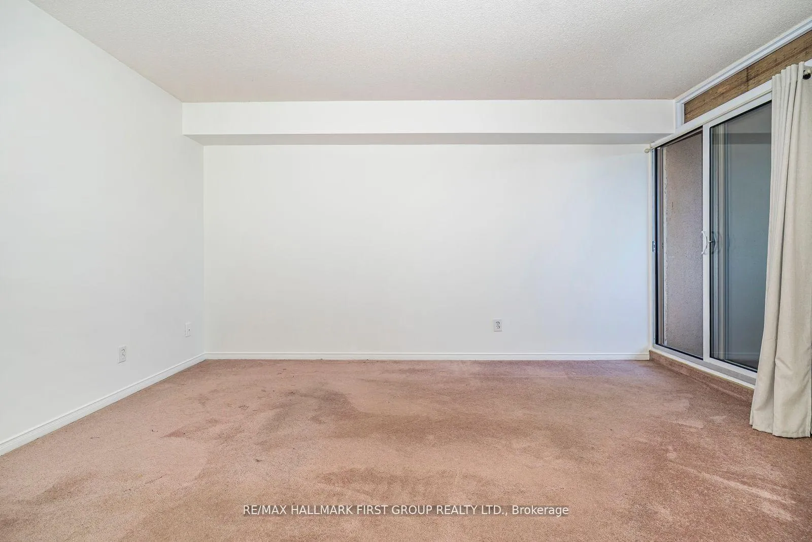 Photo 21 of Unit 305, 2 Westney Road N, Ajax, Central West — HOMEH