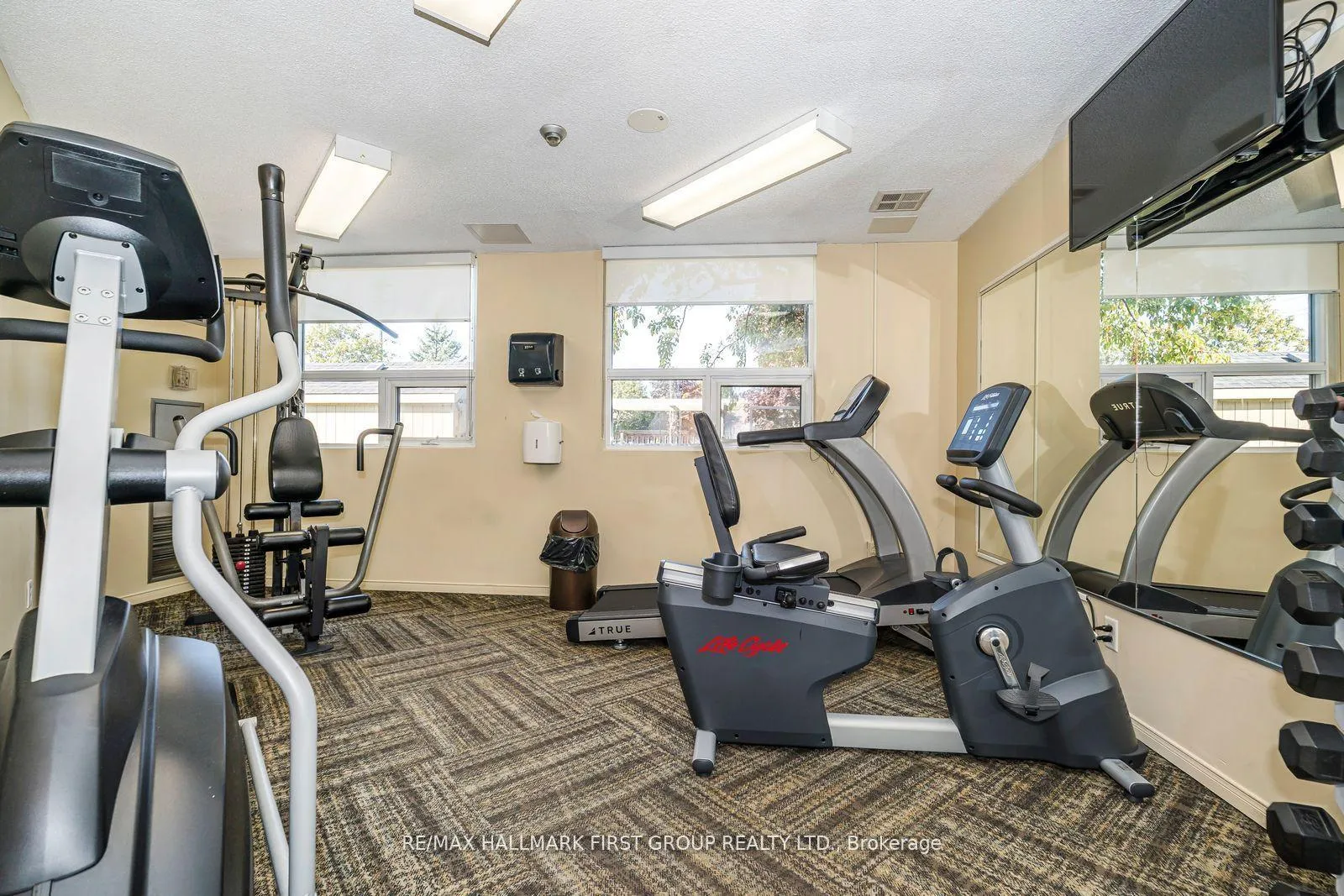 Photo 25 of Unit 305, 2 Westney Road N, Ajax, Central West — HOMEH