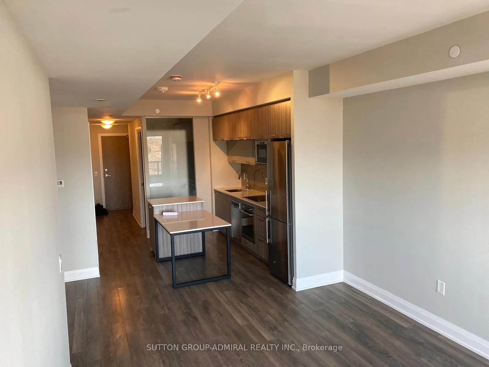 Photo 3 of Unit 502, 4800 Highway 7, Vaughan, East Woodbridge — HOMEH
