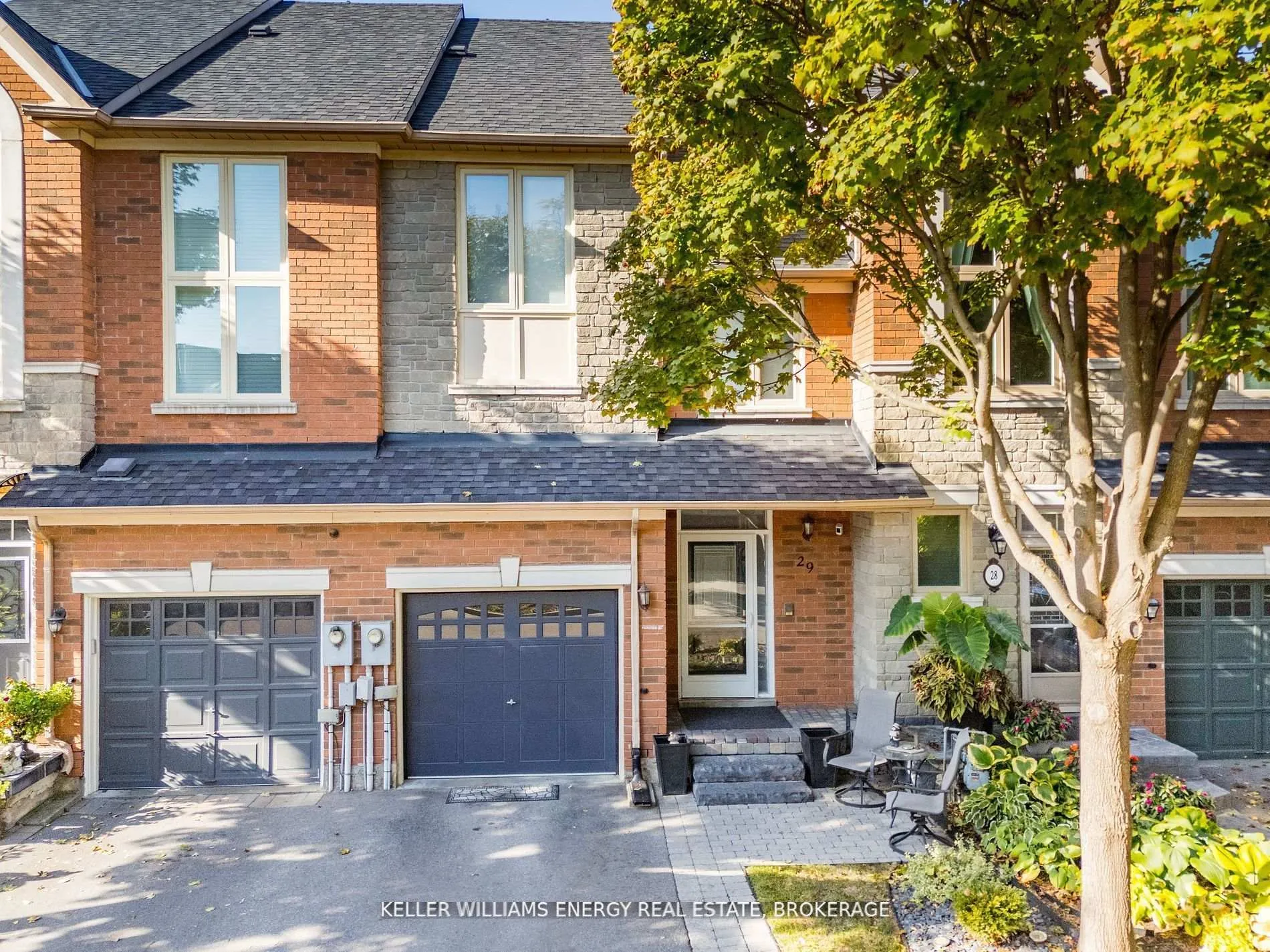 Photo 2 of Unit 29, 180 Blue Willow Drive, Vaughan, East Woodbridge — HOMEH