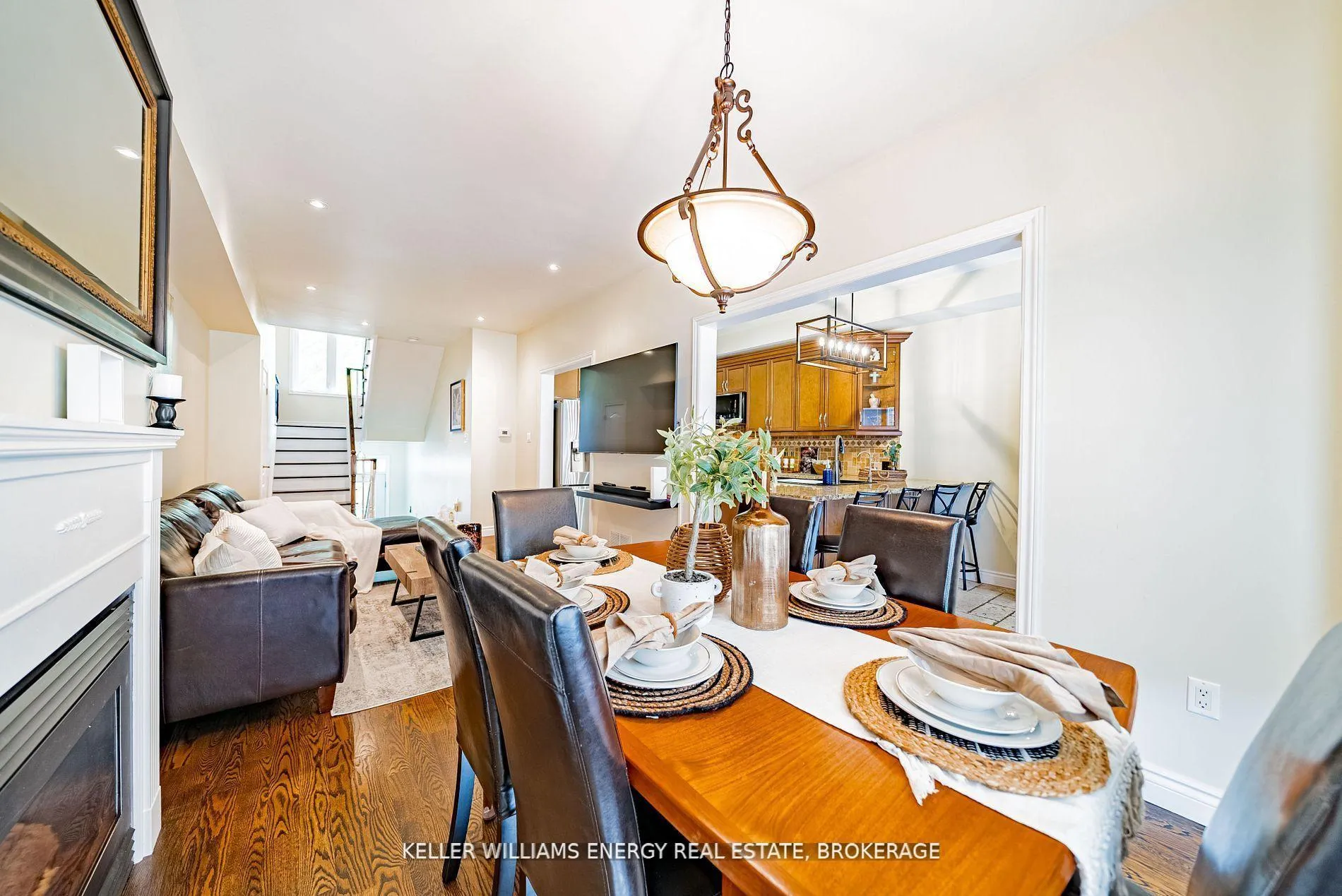 Photo 14 of Unit 29, 180 Blue Willow Drive, Vaughan, East Woodbridge — HOMEH