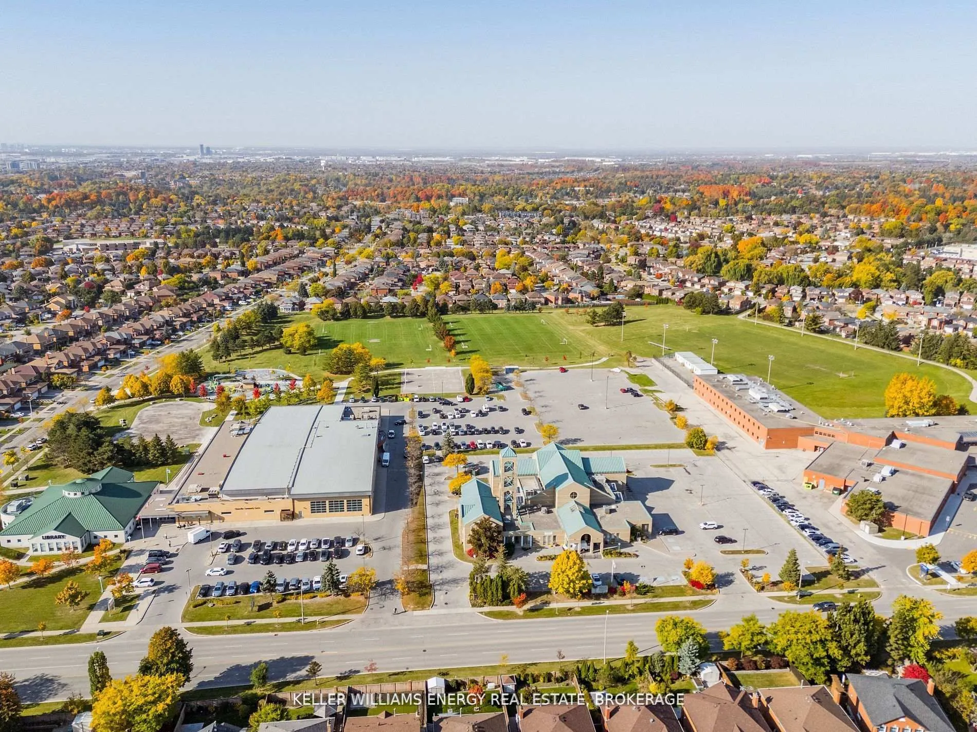 Photo 37 of Unit 29, 180 Blue Willow Drive, Vaughan, East Woodbridge — HOMEH