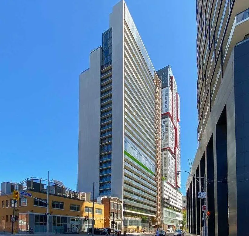Front of Unit 2211, 330 Richmond Street W
