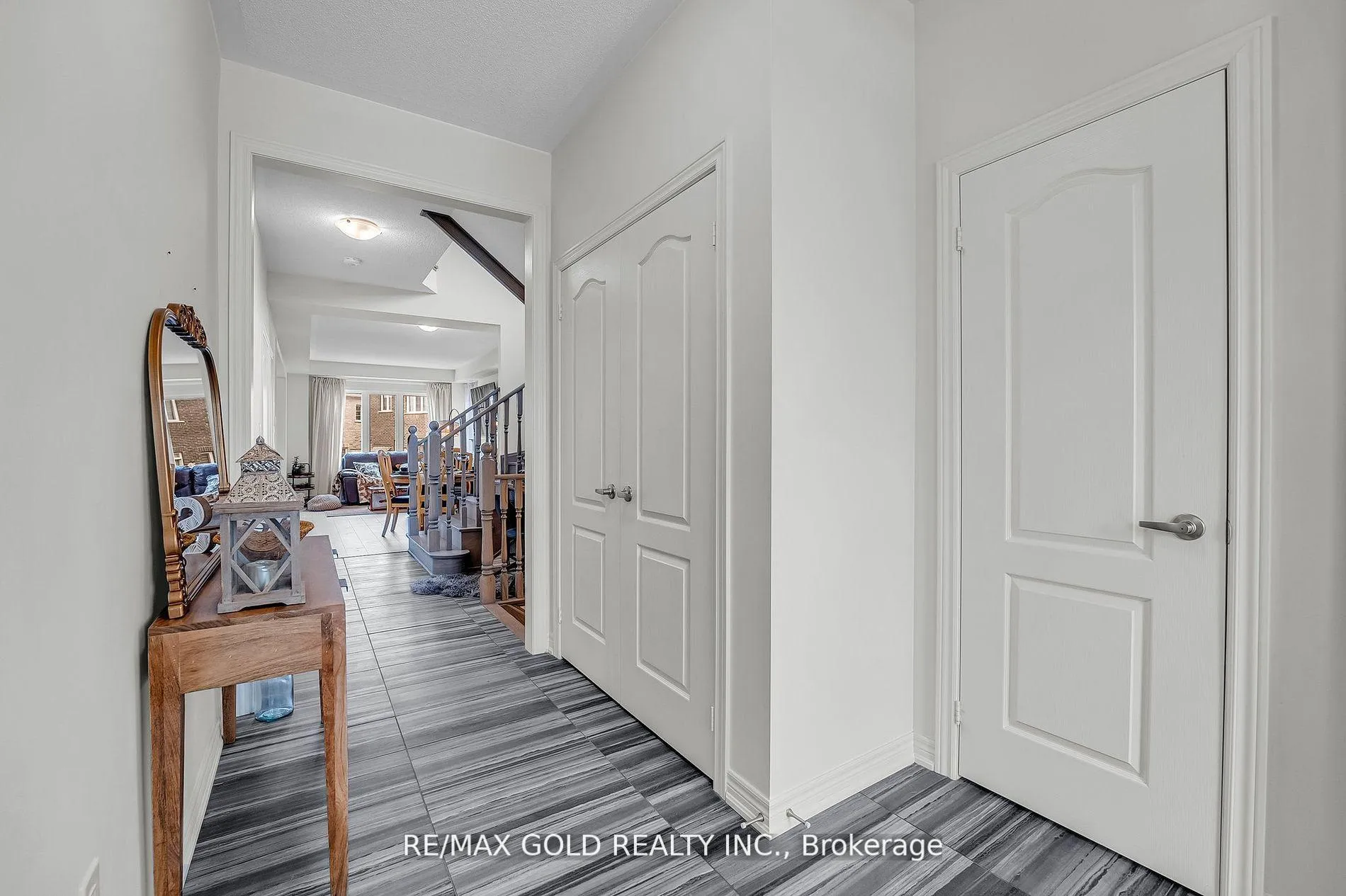 Photo 7 of 248 Skinner Road, Hamilton, Waterdown — HOMEH