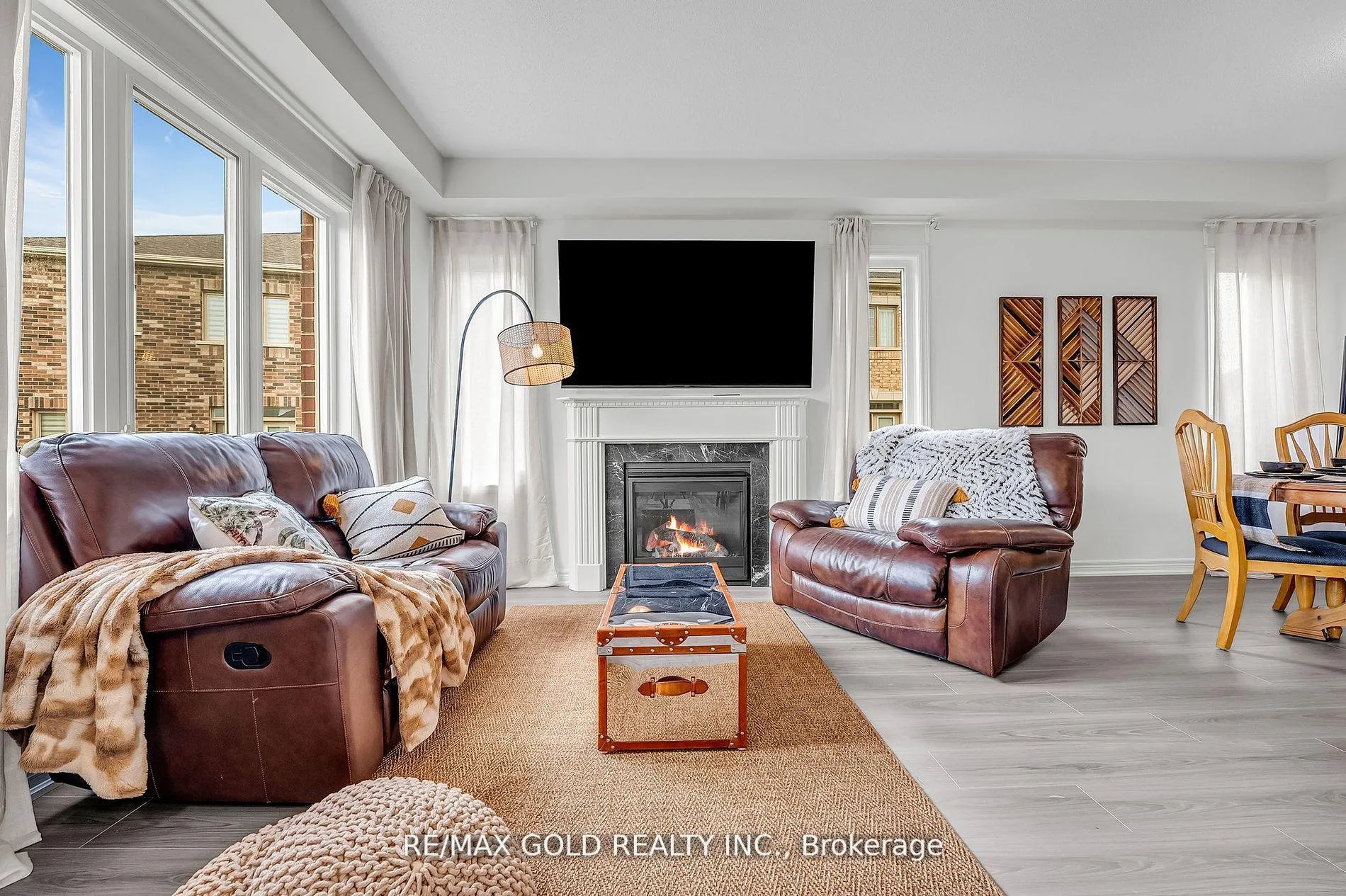 Photo 13 of 248 Skinner Road, Hamilton, Waterdown — HOMEH