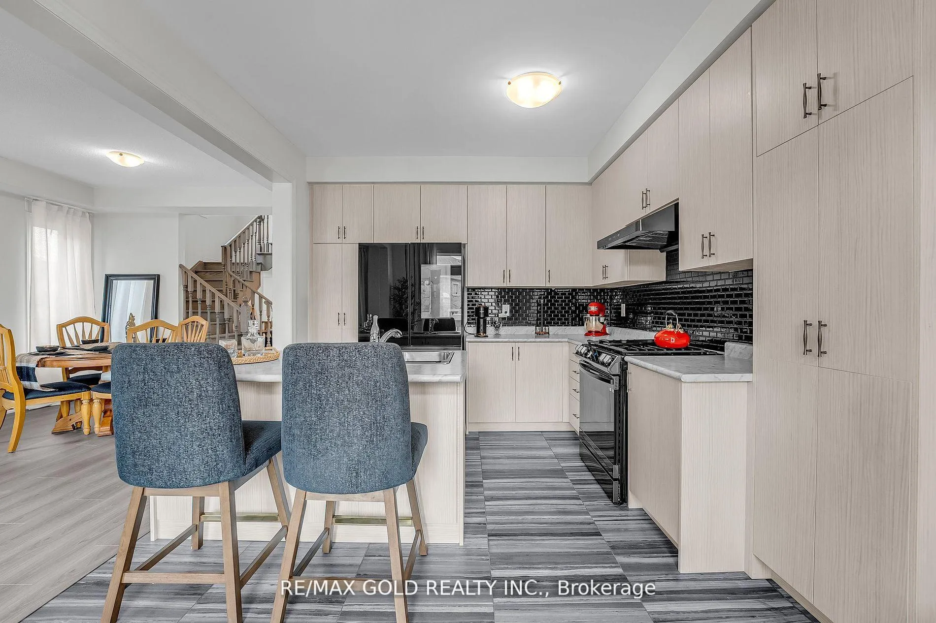 Photo 19 of 248 Skinner Road, Hamilton, Waterdown — HOMEH
