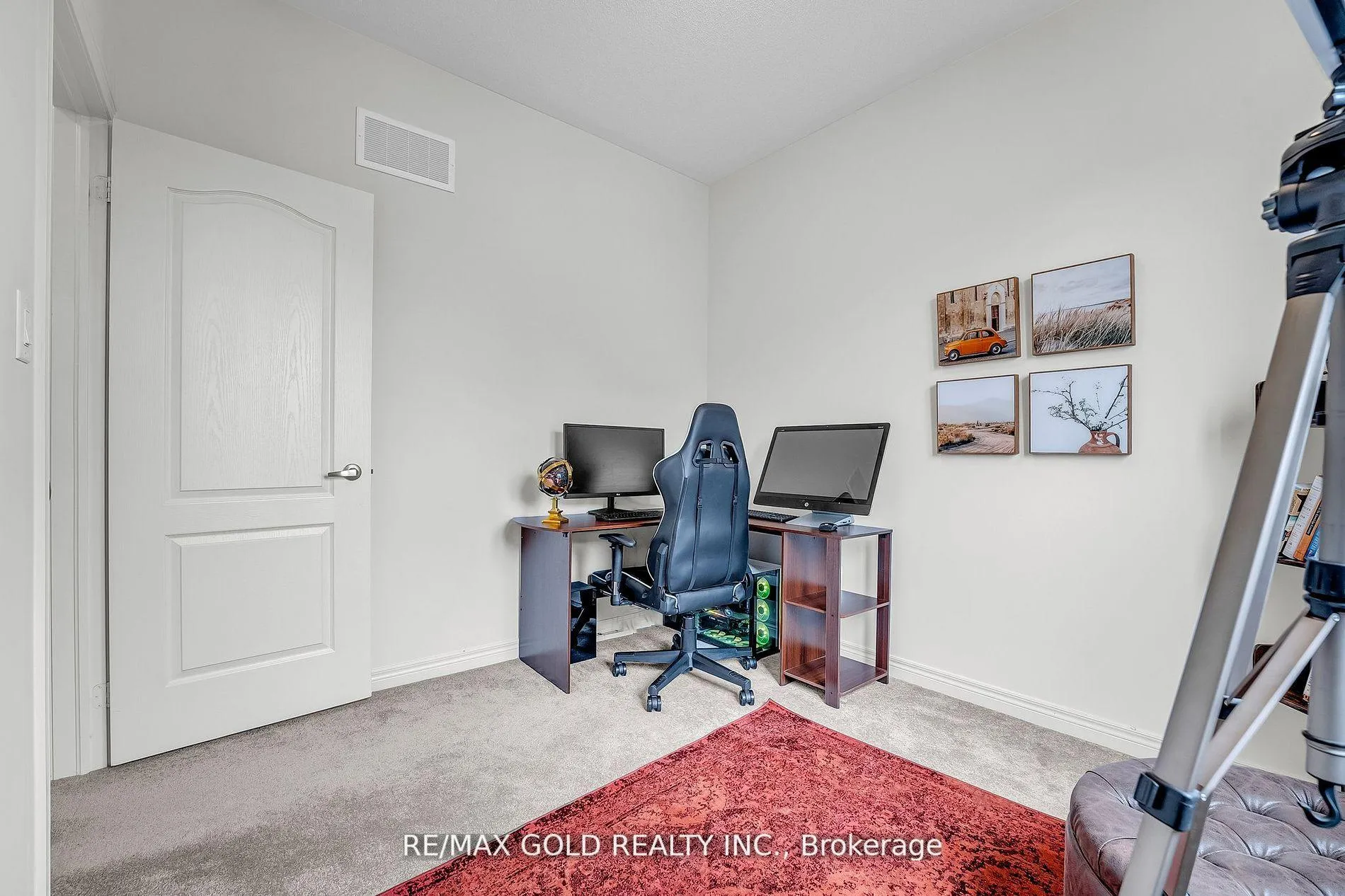 Photo 35 of 248 Skinner Road, Hamilton, Waterdown — HOMEH
