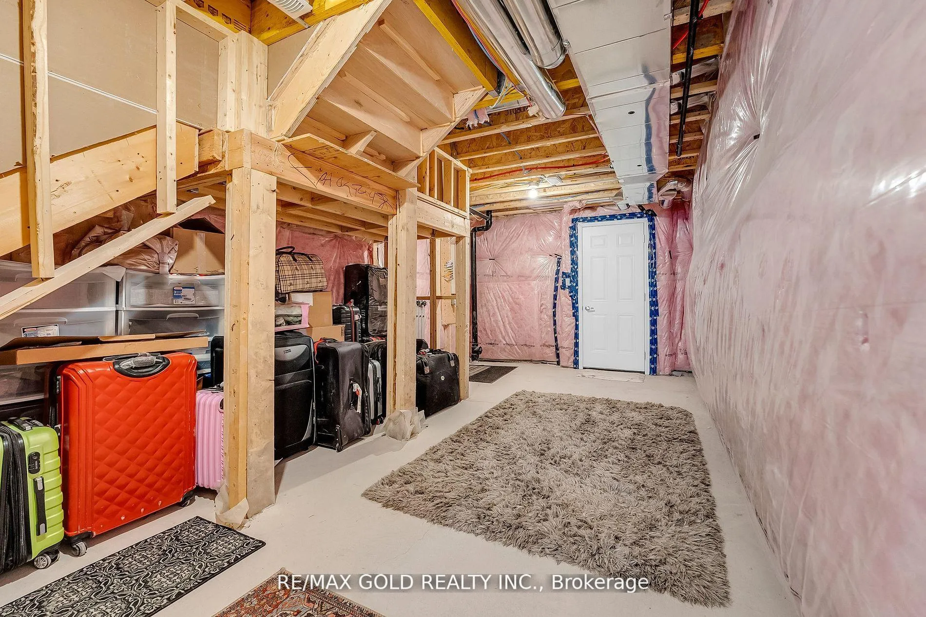 Photo 37 of 248 Skinner Road, Hamilton, Waterdown — HOMEH