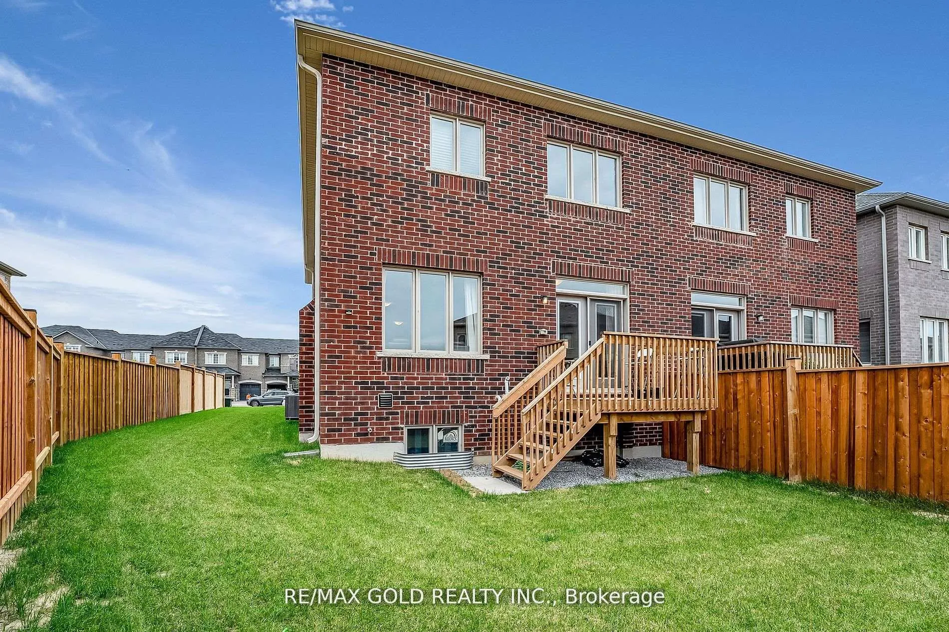 Photo 40 of 248 Skinner Road, Hamilton, Waterdown — HOMEH