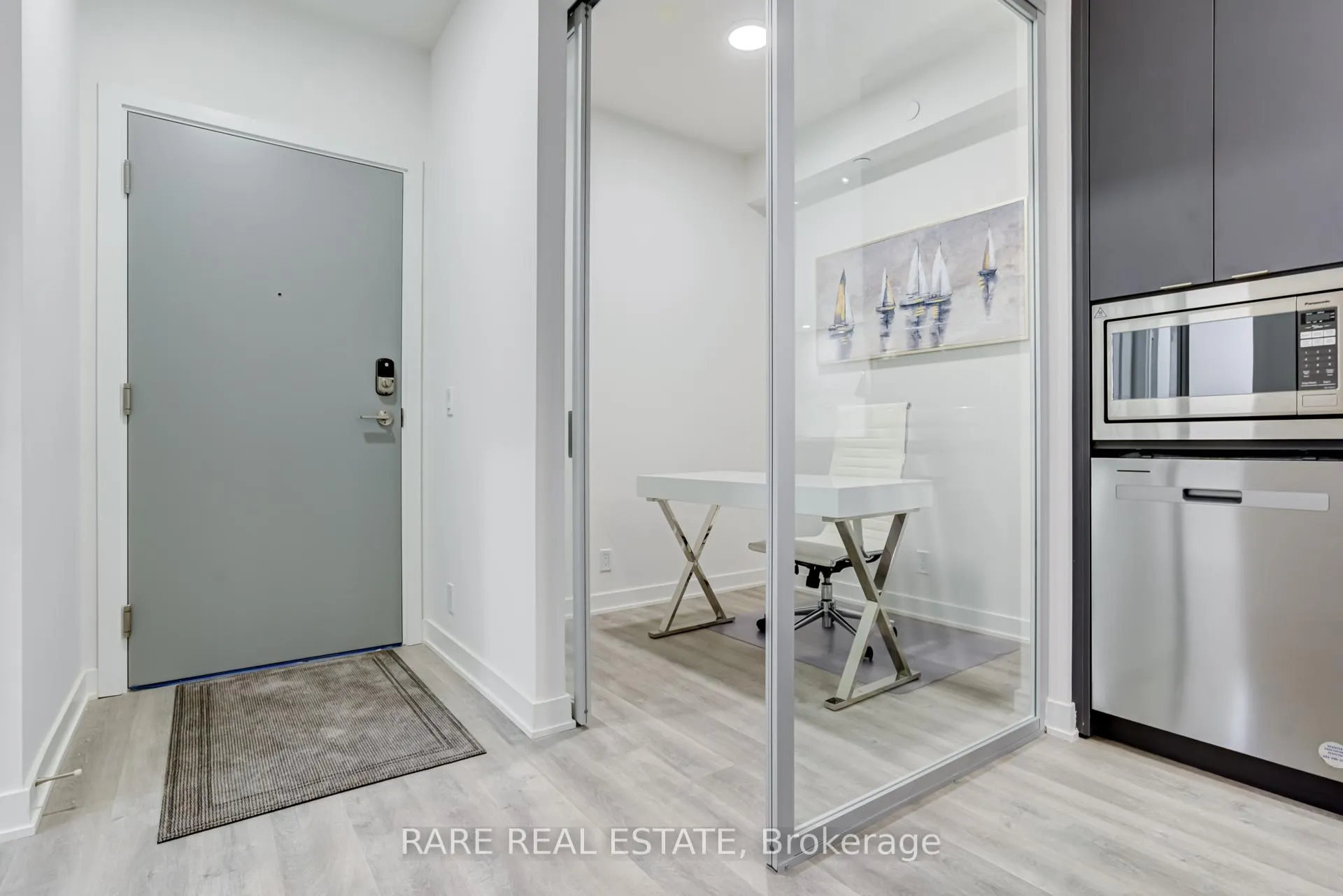 Photo 18 of Unit 1008, 30 Upper Mall Way, Vaughan, Brownridge — HOMEH