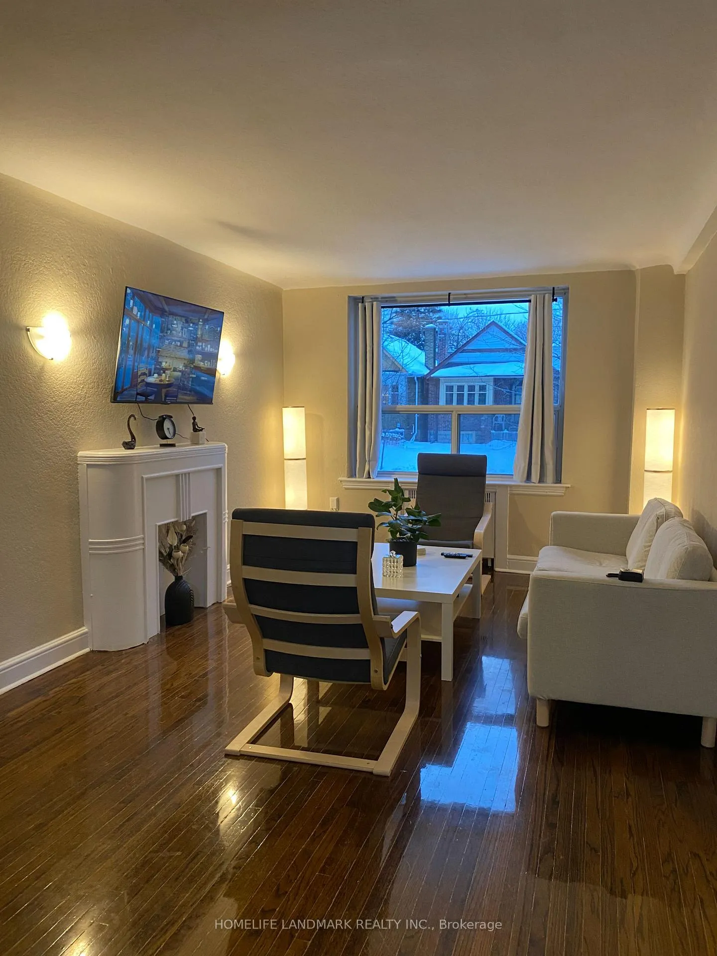 Photo 2 of Unit 108, 45 Lorindale Avenue, Toronto, Lawrence Park North — HOMEH