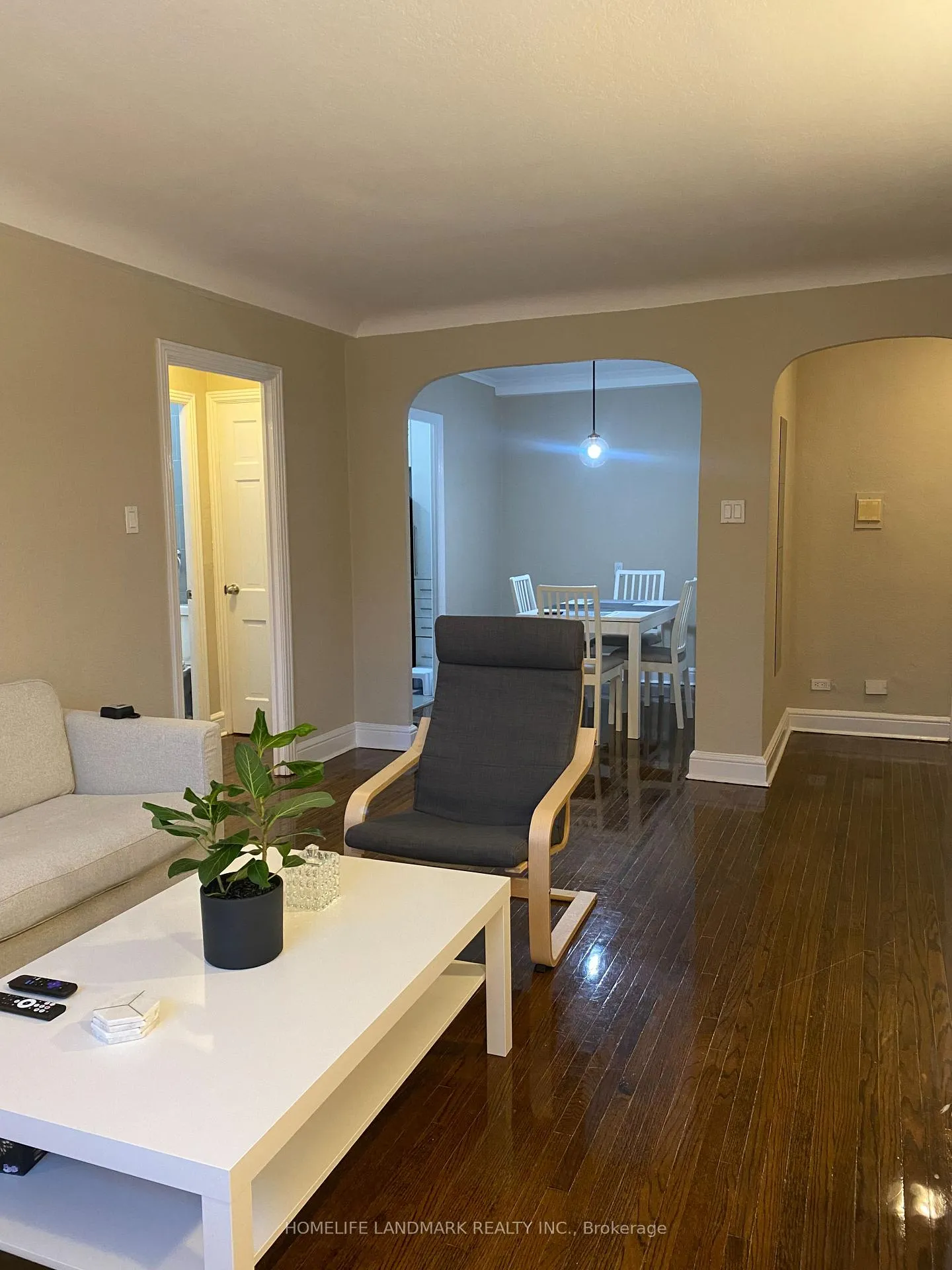 Photo 4 of Unit 108, 45 Lorindale Avenue, Toronto, Lawrence Park North — HOMEH