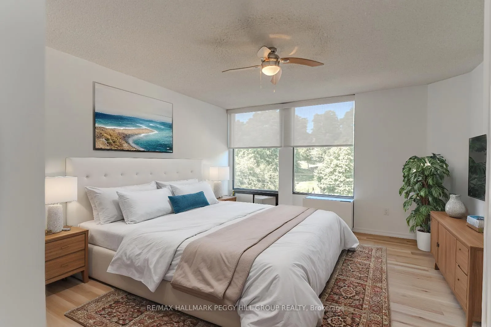 Photo 8 of Unit 701, 181 Collier Street, Barrie, North Shore — HOMEH