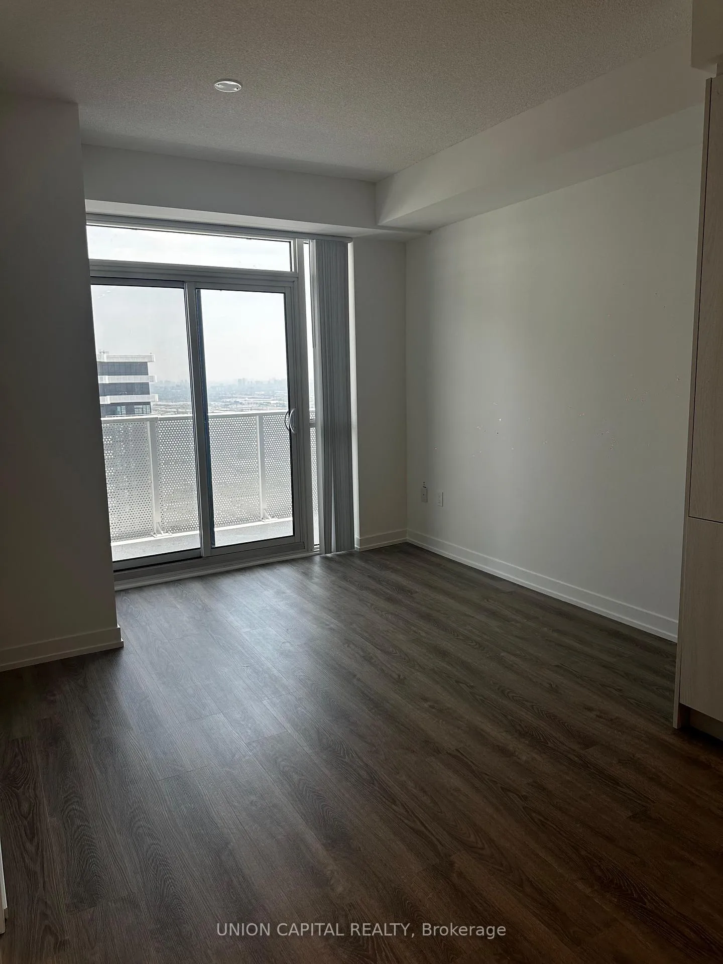 Photo 6 of Unit 5116, 195 Commerce Street, Vaughan, Vaughan Corporate Centre — HOMEH