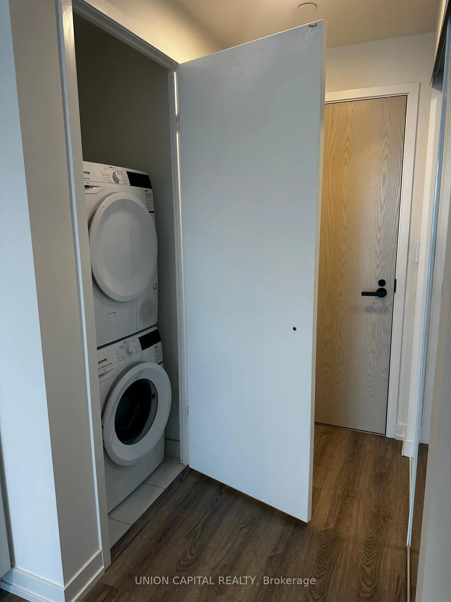 Photo 10 of Unit 5116, 195 Commerce Street, Vaughan, Vaughan Corporate Centre — HOMEH