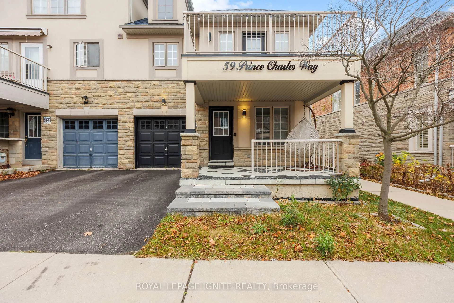Photo 1 of 59 Prince Charles Way, Markham, Berczy — HOMEH