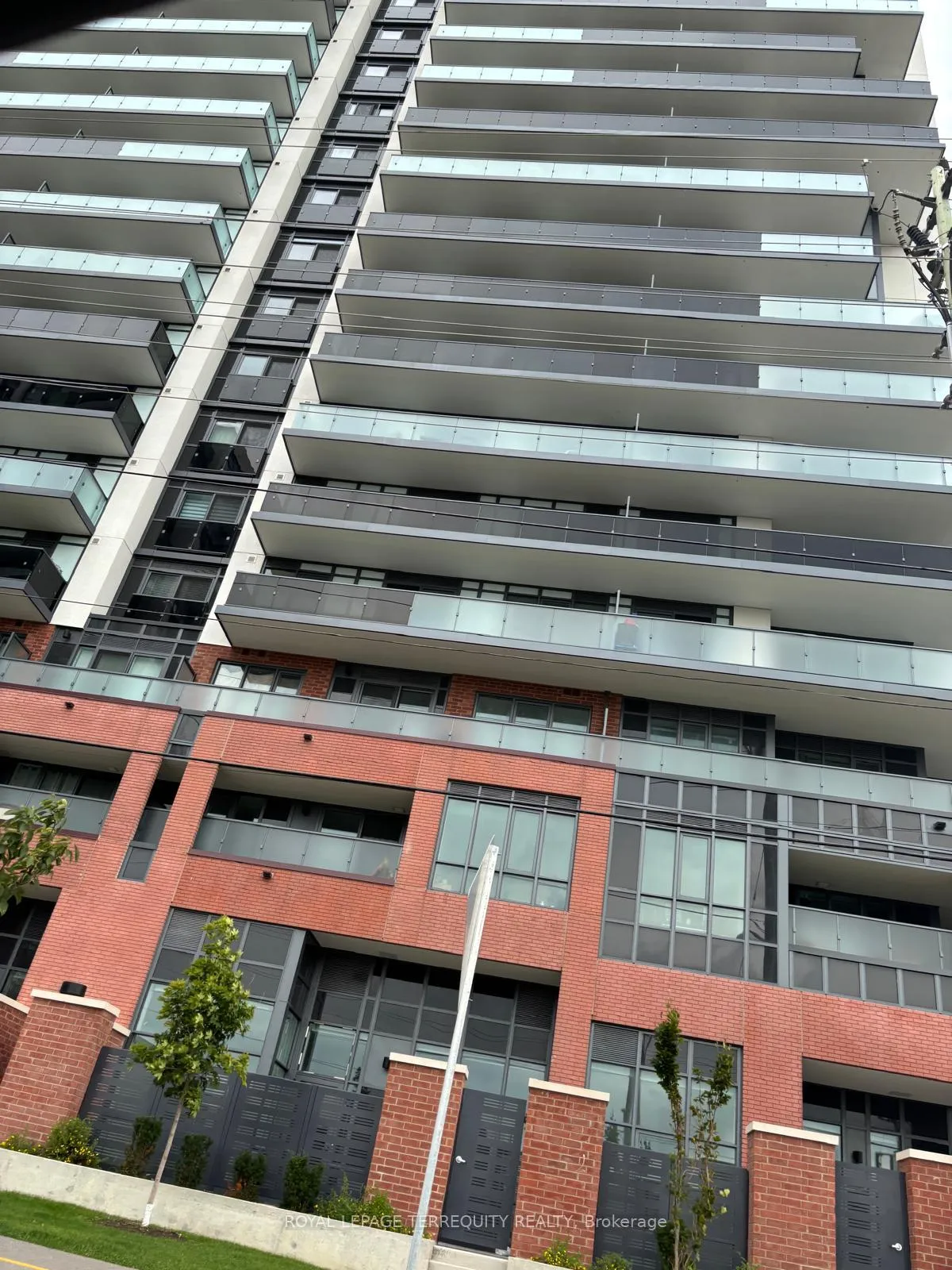 Photo 3 of Unit 1441, 2425 Simcoe Street N, Oshawa, Windfields — HOMEH