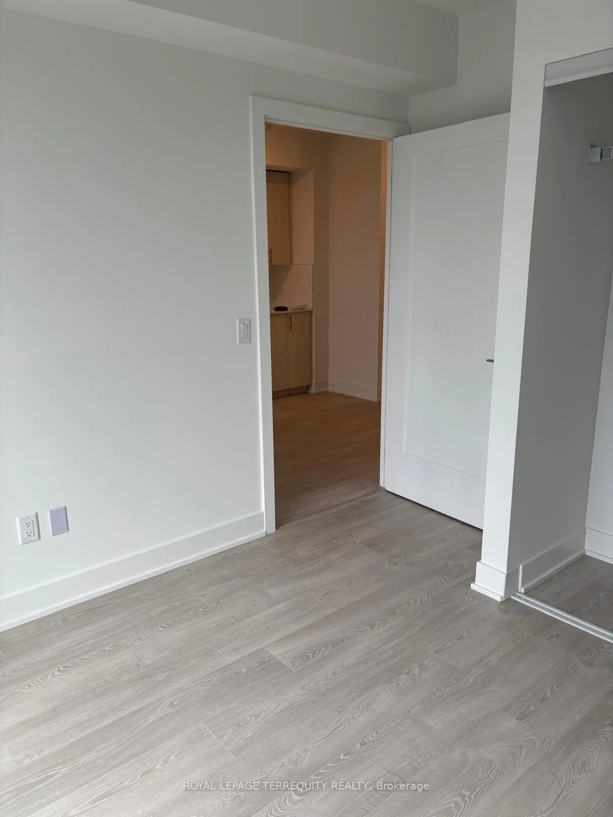 Photo 13 of Unit 1441, 2425 Simcoe Street N, Oshawa, Windfields — HOMEH