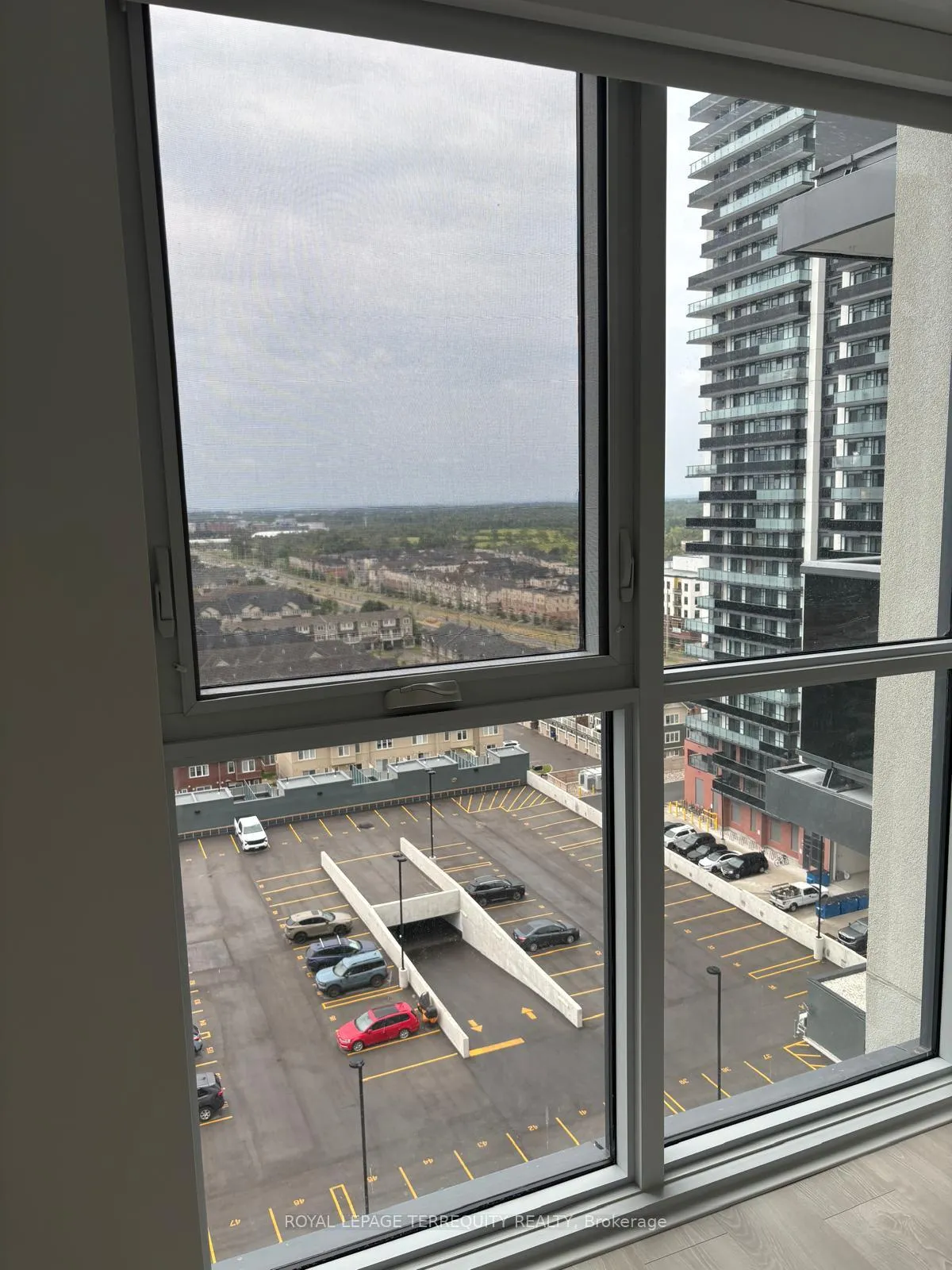 Photo 27 of Unit 1441, 2425 Simcoe Street N, Oshawa, Windfields — HOMEH