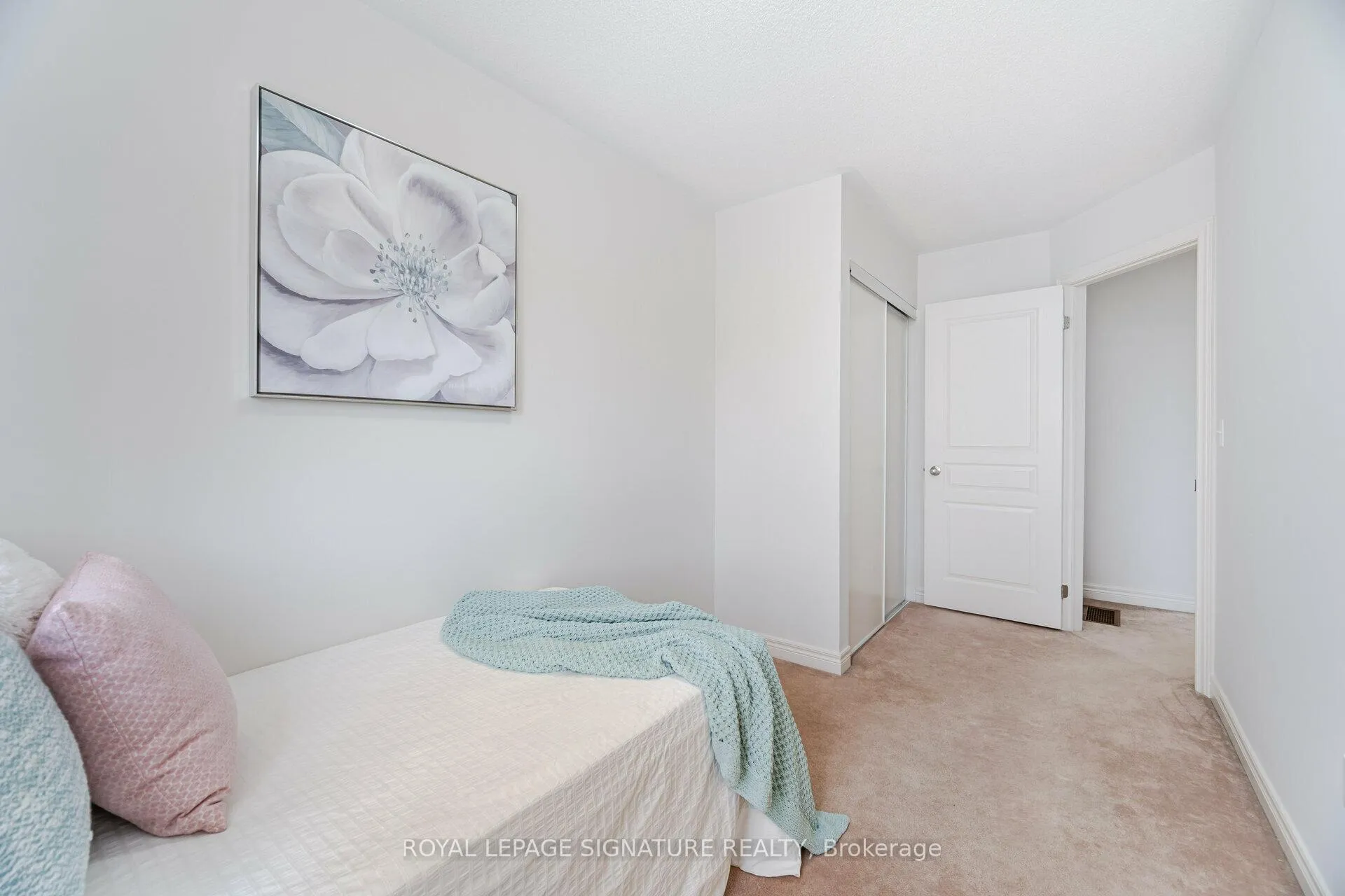 Photo 18 of Unit 3, 735 Sheppard Avenue, Pickering, Woodlands — HOMEH