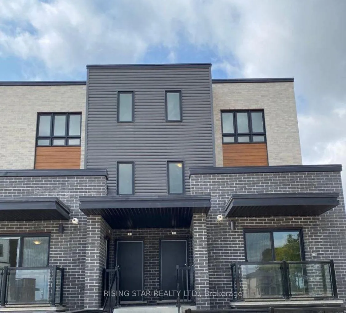 Photo 1 of Unit 13, 235 Chapel Hill Drive, Kitchener — HOMEH