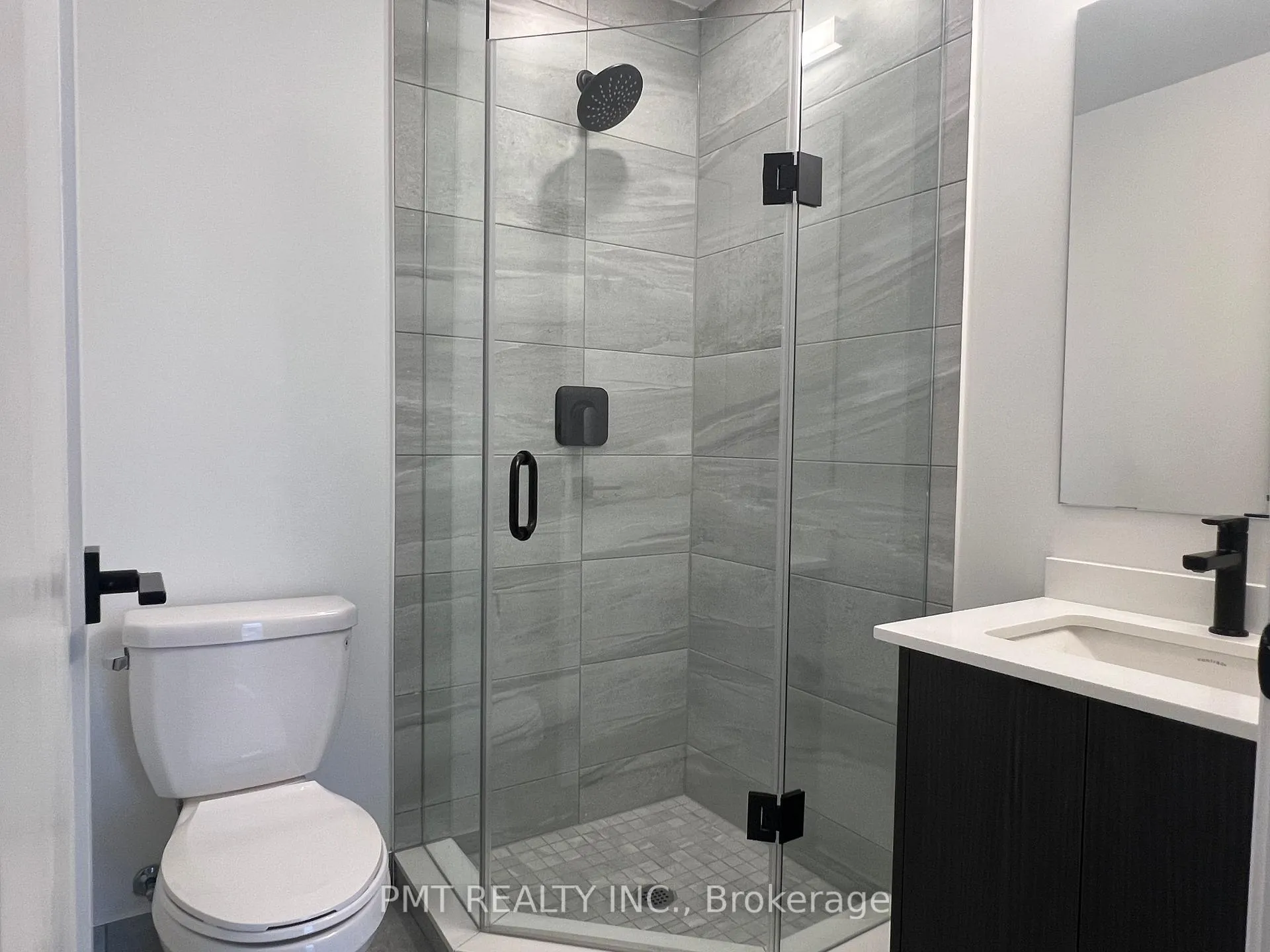 Photo 12 of Unit 907, 2369 Danforth Avenue, Toronto, East End-Danforth — HOMEH