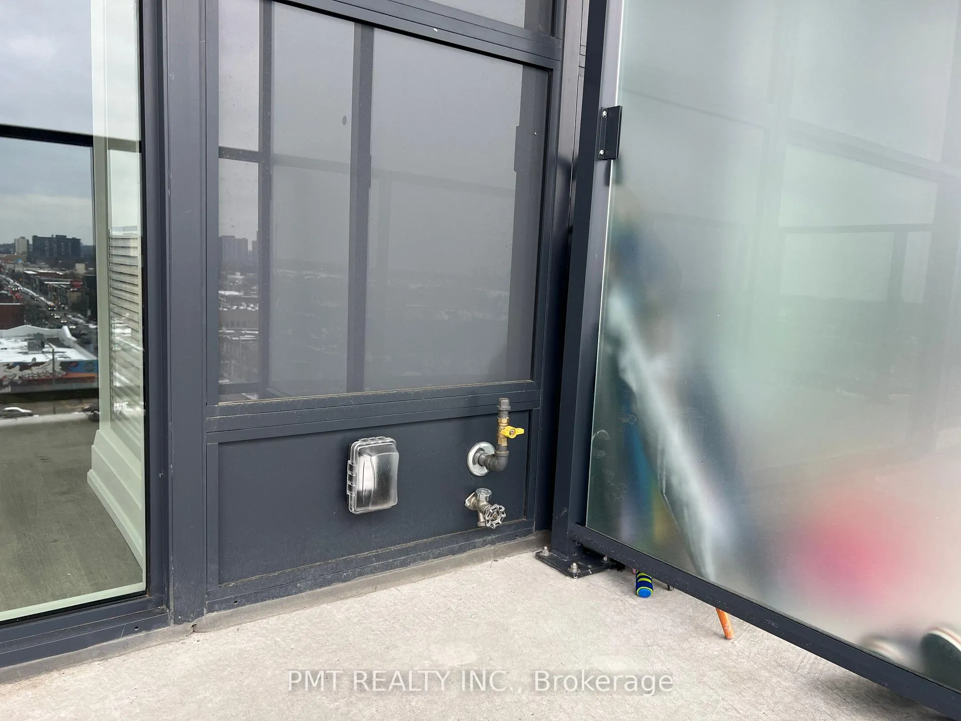 Photo 20 of Unit 907, 2369 Danforth Avenue, Toronto, East End-Danforth — HOMEH