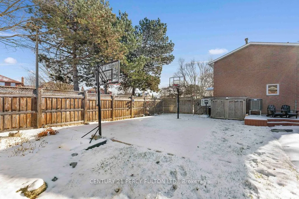 Photo 7 of 2 Guthrie Crescent, Whitby, Pringle Creek — HOMEH