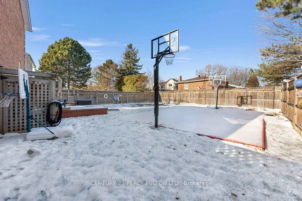 Photo 8 of 2 Guthrie Crescent, Whitby, Pringle Creek — HOMEH