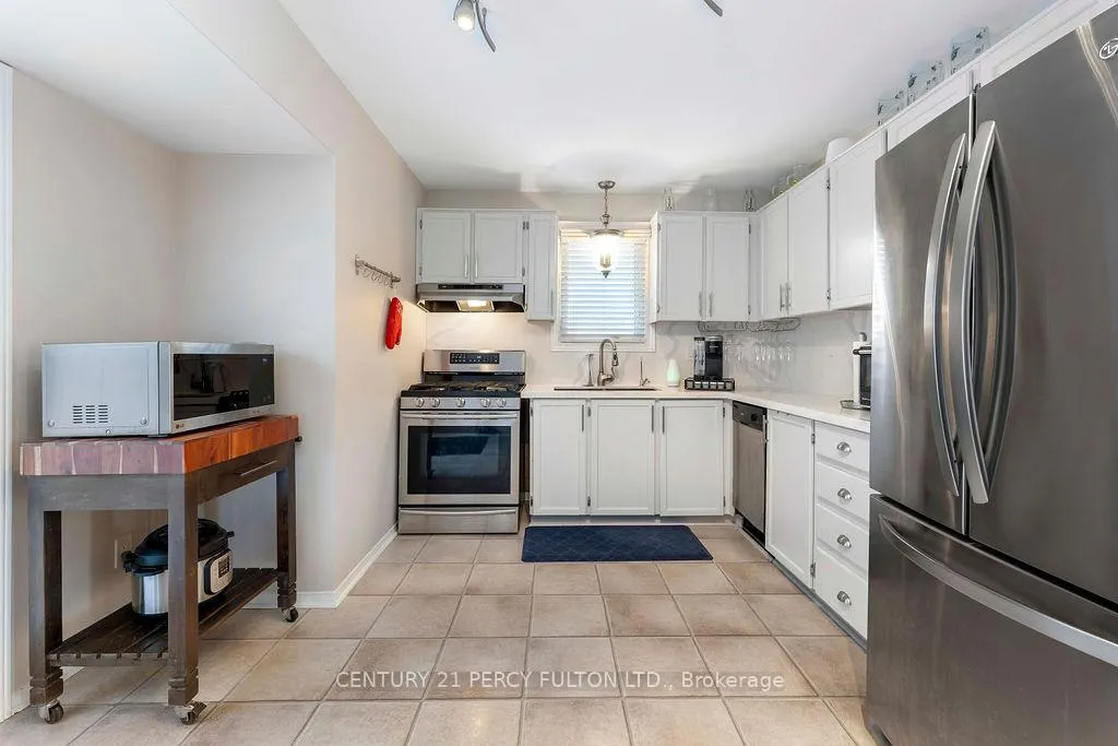 Photo 16 of 2 Guthrie Crescent, Whitby, Pringle Creek — HOMEH
