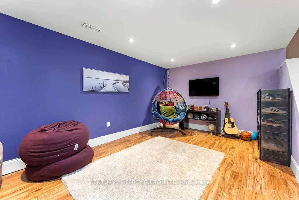 Photo 31 of 2 Guthrie Crescent, Whitby, Pringle Creek — HOMEH