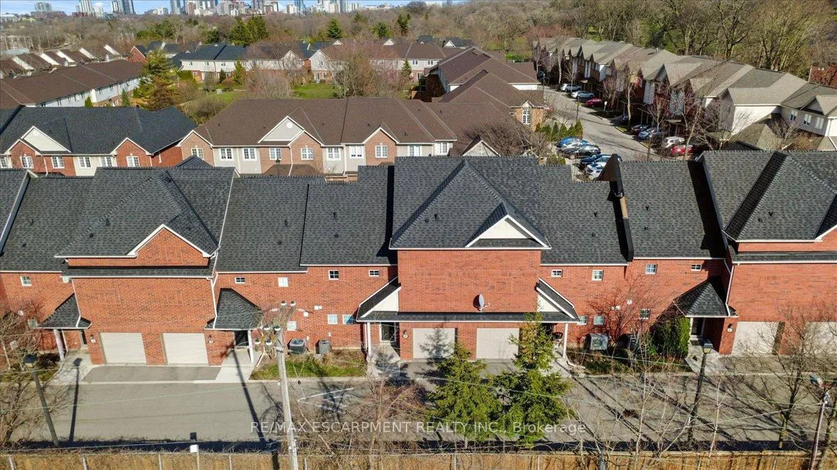 Photo 41 of Unit 6, 100 Beddoe Drive, Hamilton, Chedoke Park — HOMEH