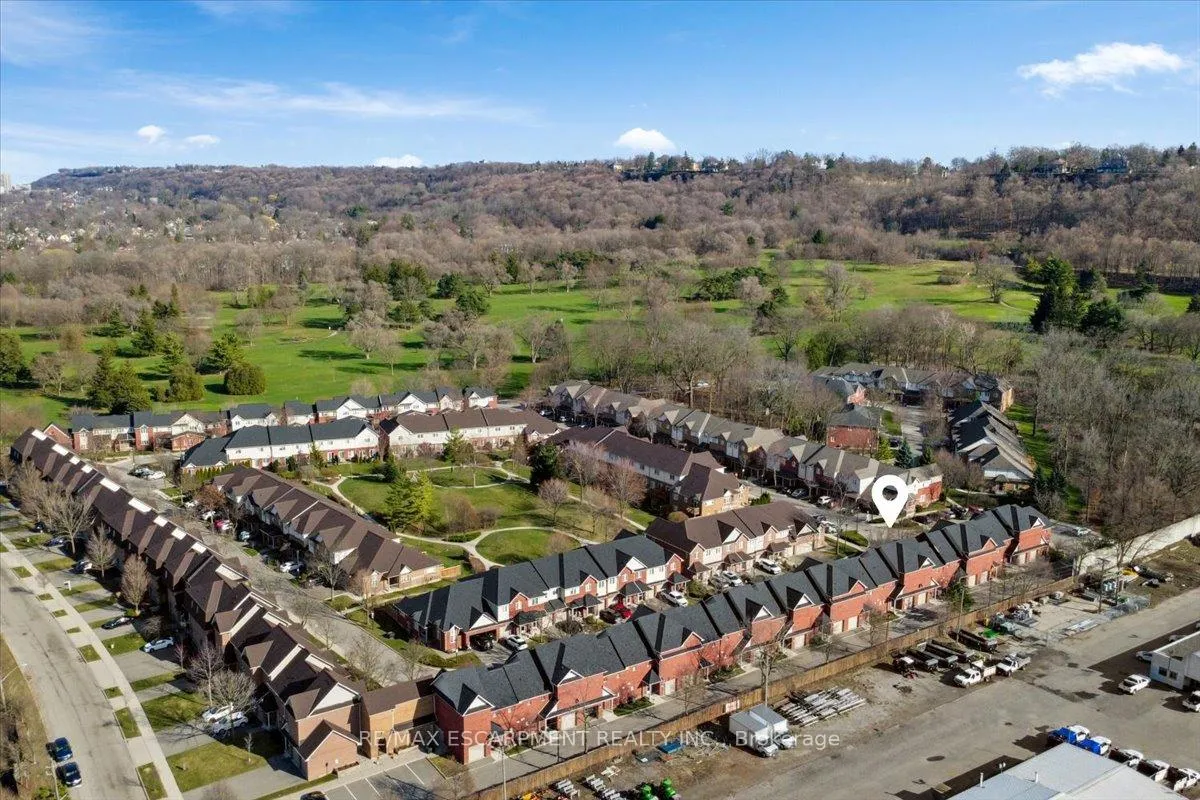 Photo 50 of Unit 6, 100 Beddoe Drive, Hamilton, Chedoke Park — HOMEH