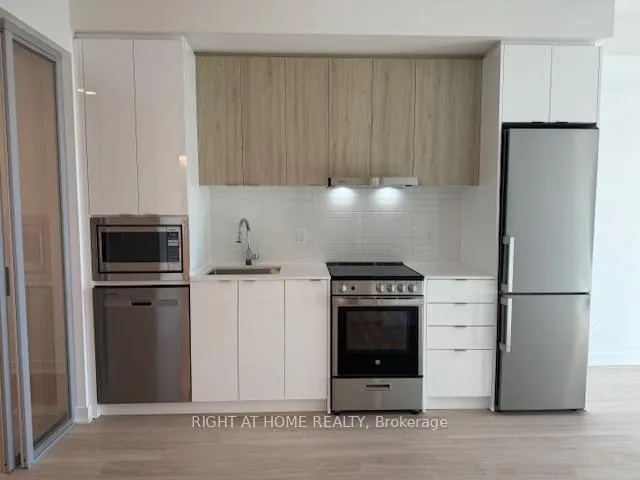 Photo 10 of Unit 2004, 30 Upper Mall Way, Vaughan, Brownridge — HOMEH