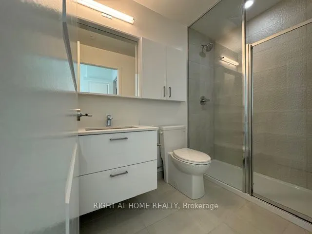 Photo 18 of Unit 2004, 30 Upper Mall Way, Vaughan, Brownridge — HOMEH