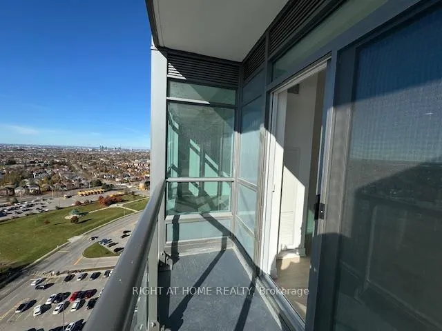 Photo 20 of Unit 2004, 30 Upper Mall Way, Vaughan, Brownridge — HOMEH