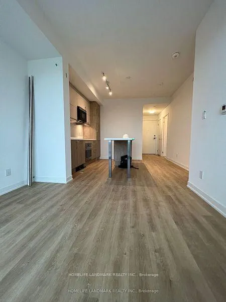 Photo 4 of Unit 506B, 292 Verdale Crossing, Markham, Unionville — HOMEH