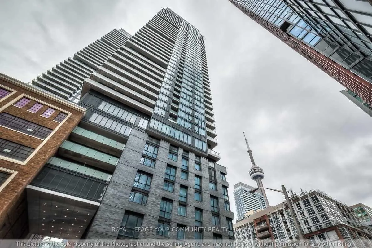 Front of Unit 621, 115 Blue Jays Way