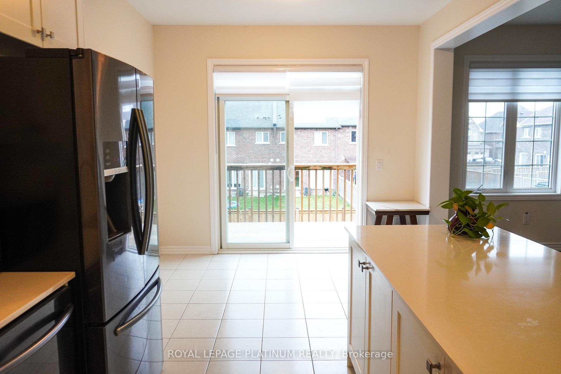 Photo 9 of 139 Newhouse Boulevard, Caledon, Rural Caledon — HOMEH