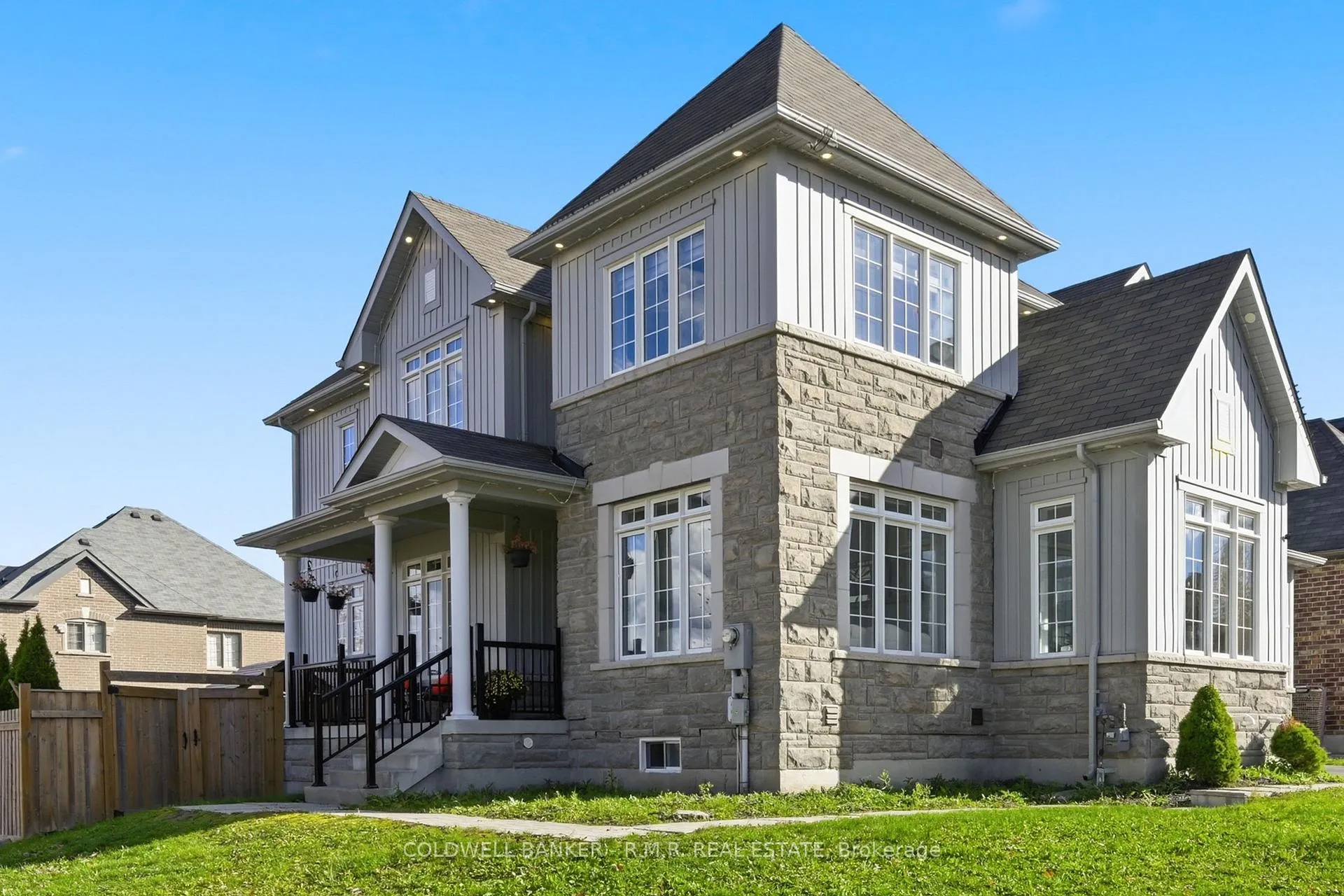 Photo 1 of 27 Barchard Street, Clarington, Newcastle — HOMEH