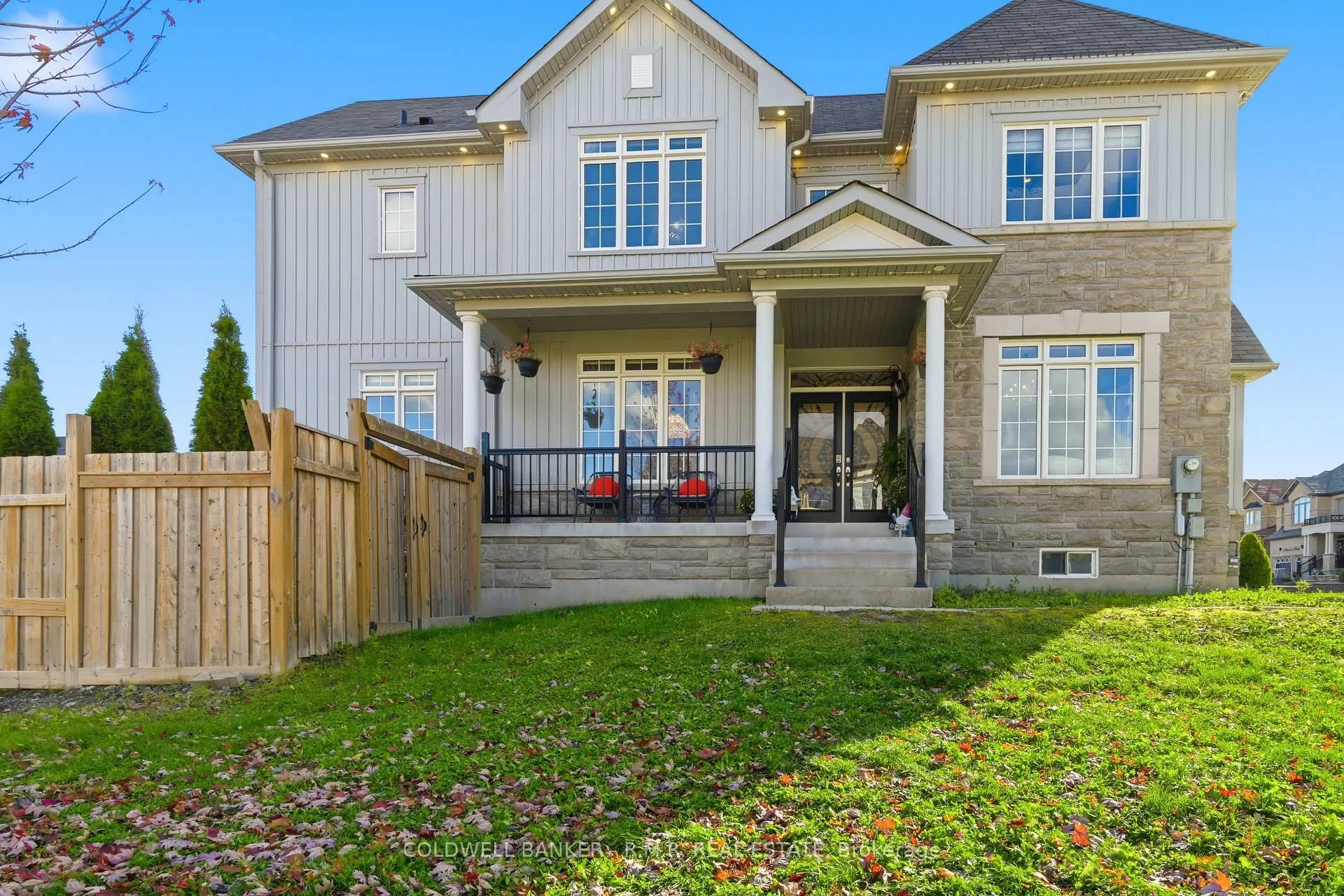 Photo 3 of 27 Barchard Street, Clarington, Newcastle — HOMEH