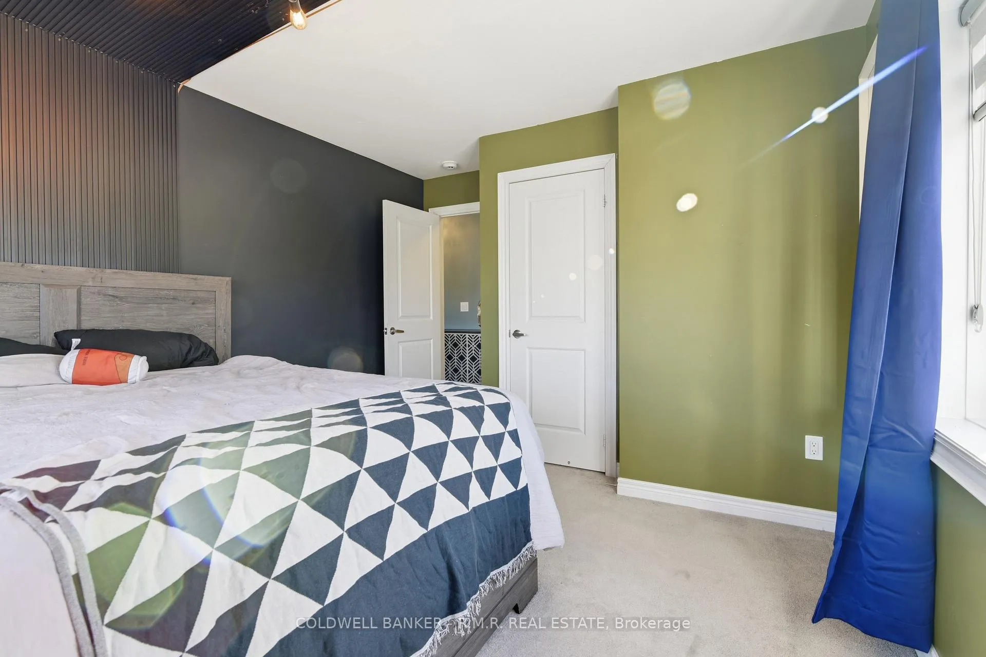 Photo 33 of 27 Barchard Street, Clarington, Newcastle — HOMEH