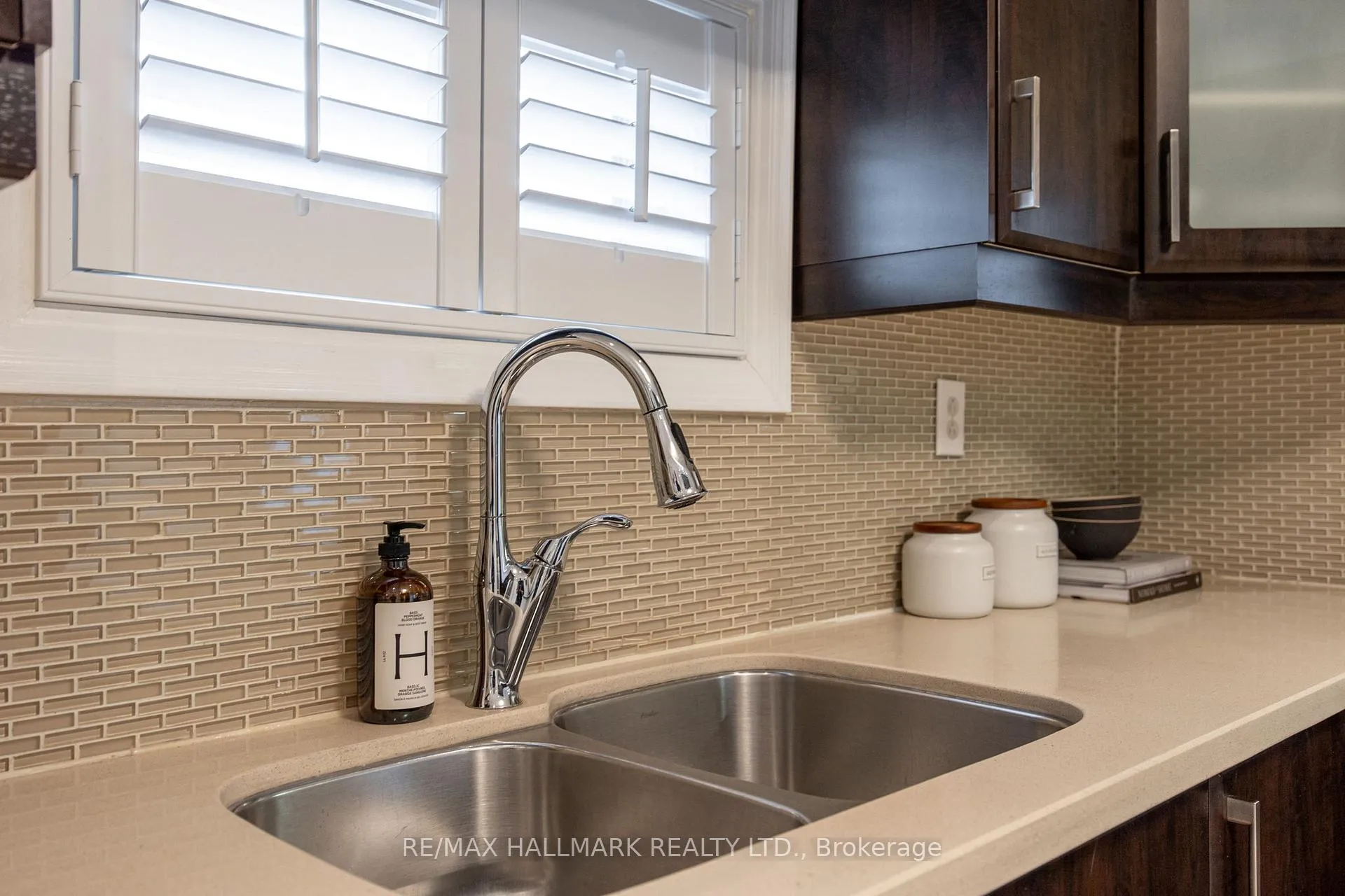Photo 11 of 43 Baltic Avenue, Toronto, East York — HOMEH