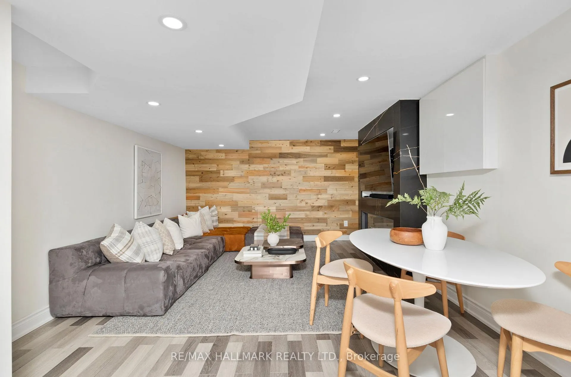 Photo 27 of 43 Baltic Avenue, Toronto, East York — HOMEH