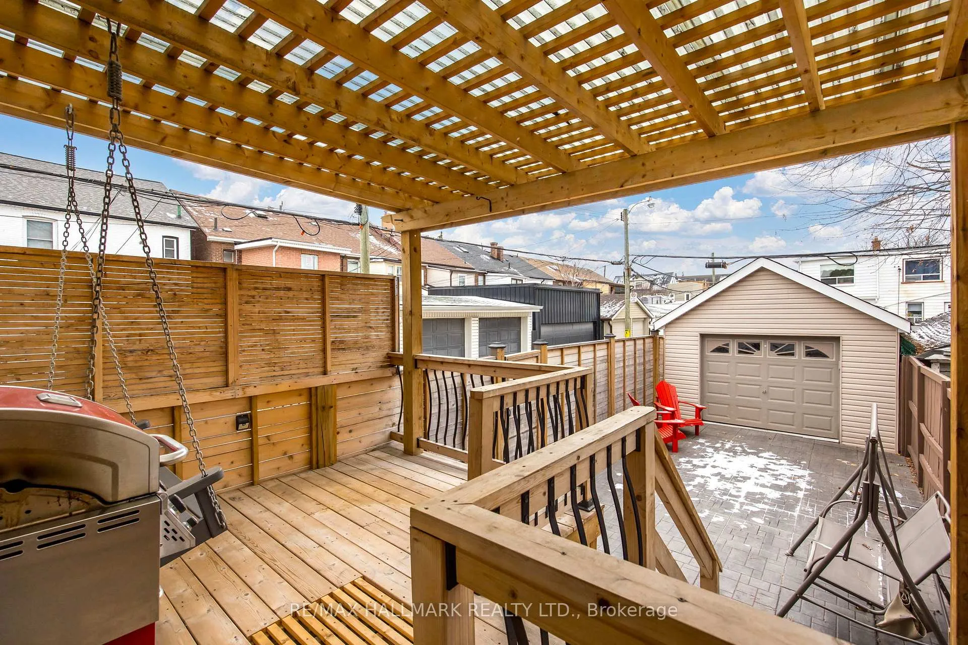 Photo 35 of 43 Baltic Avenue, Toronto, East York — HOMEH