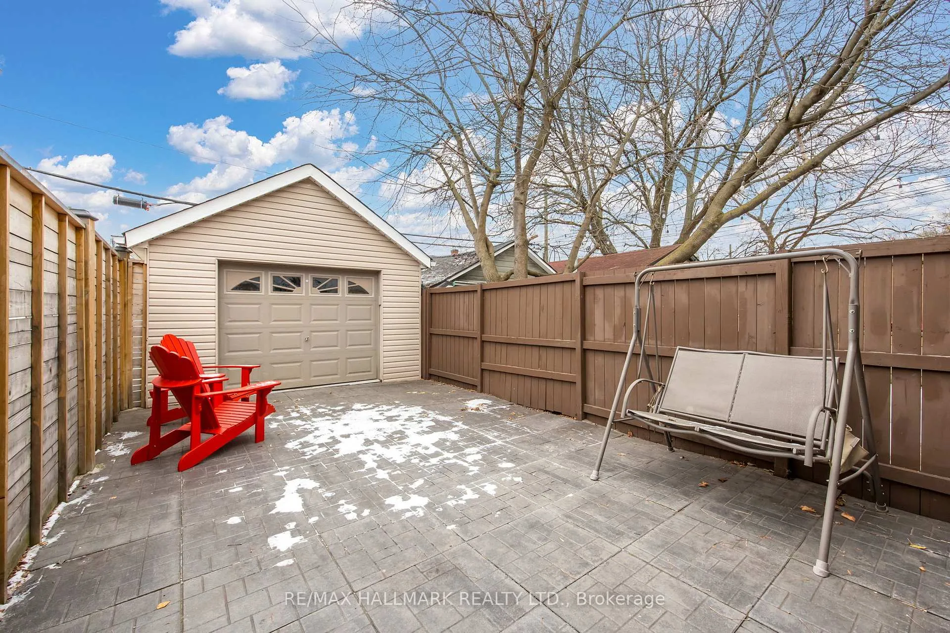 Photo 36 of 43 Baltic Avenue, Toronto, East York — HOMEH