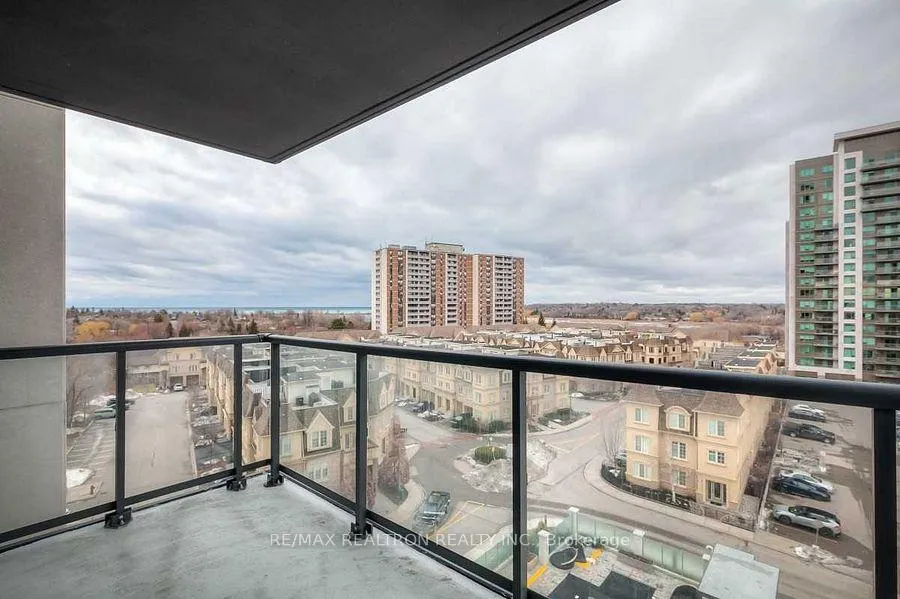 Photo 22 of Unit 709, 1255 Bayly Street, Pickering, Bay Ridges — HOMEH