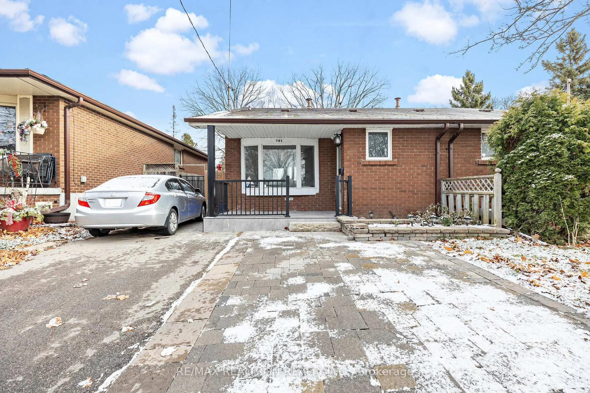 Photo 1 of 101 Guelph Street, Oshawa, Donevan — HOMEH